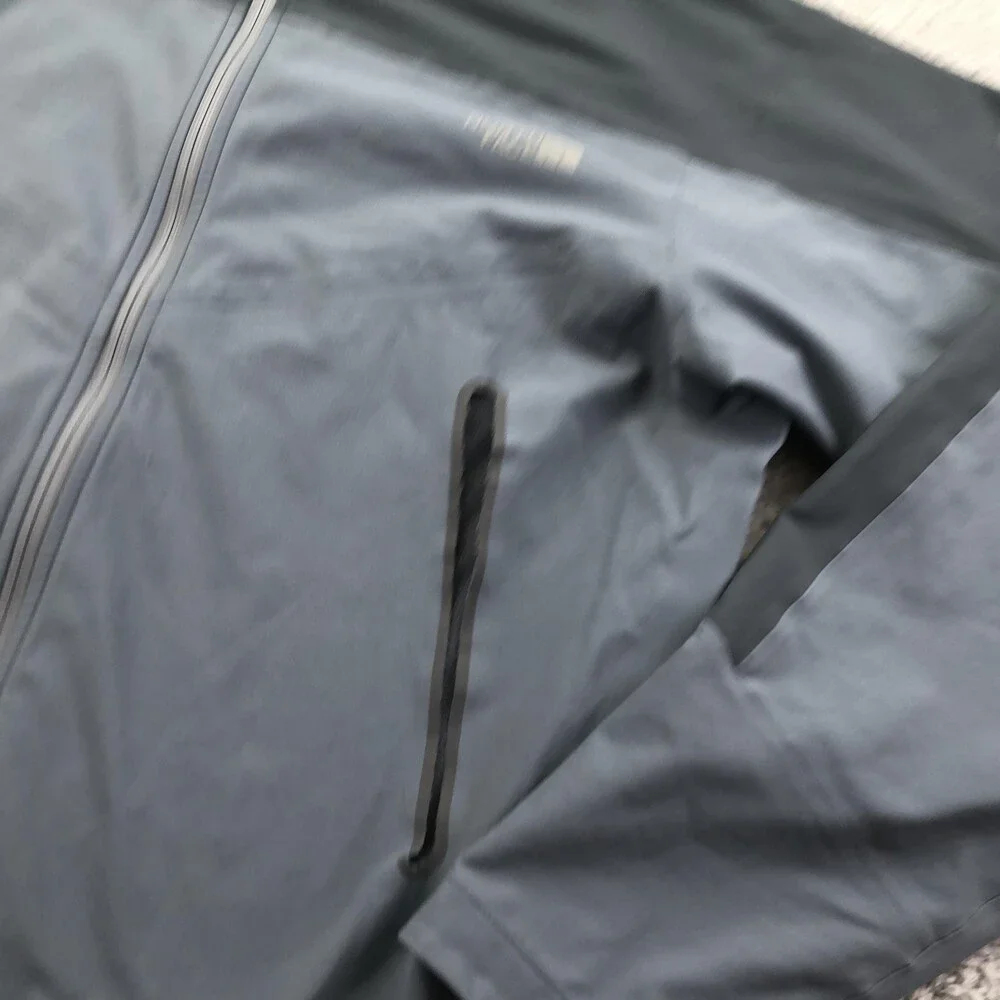 The North Face Jacket Mens XL Gray Softshell Full Zip Summit Series Windbreaker